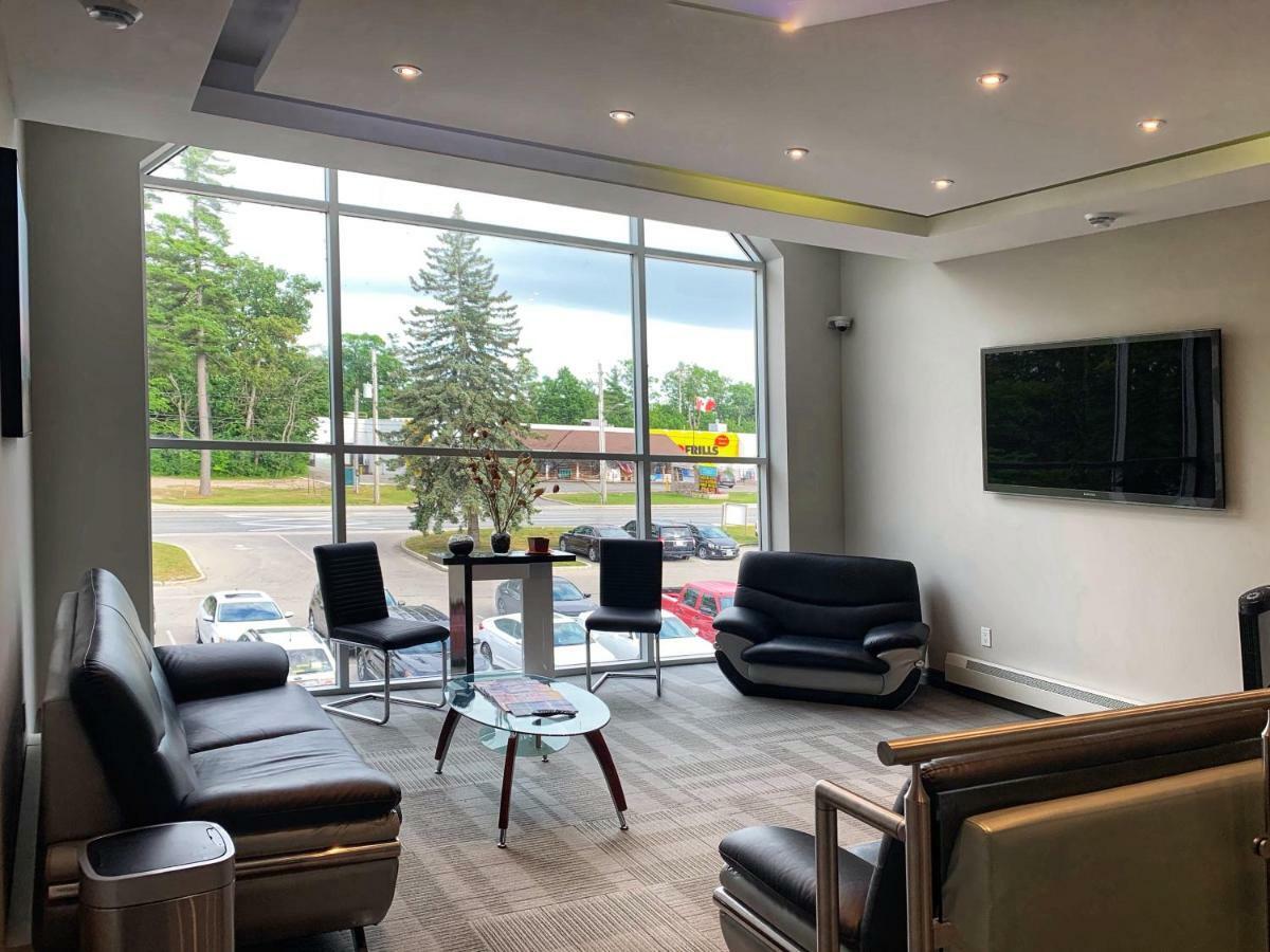 Hotel Amber Grand Bend